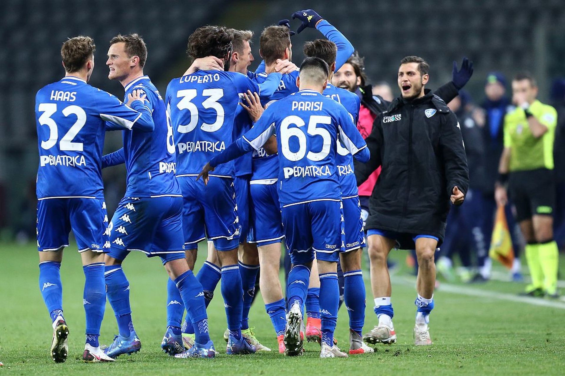 年轻内线 年轻内线